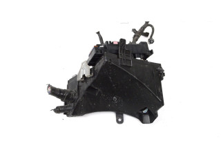 Блок предохранителей  82241SC020   Subaru Forester SH    