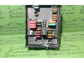 Pojistková skříňka 1K0937125C Volkswagen PASSAT 2009