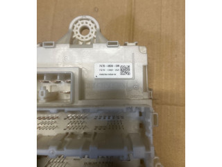 Pojistková skříňka 747048360W Honda HR-V 2016