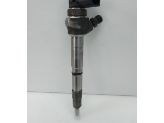 Vstřikovač 04L130277AC   Volkswagen Tiguan     