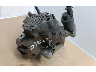 Рулевая рейка Топливный насос 8200108225, 0445010075 Mitsubishi Space Star 1998 - 2005 года