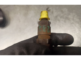 Vstřikovač KCE30S8 Peugeot 106 VJZ