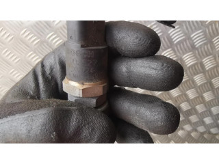 Vstřikovací lišta 0445215010, 8658252 Volvo S60 pro naftový motor 2.4