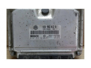 Блок управления двигателя 0281010133   Volkswagen New Beetle