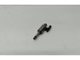 Vstřikovač 04E133036A Volkswagen PASSAT B7 cdg