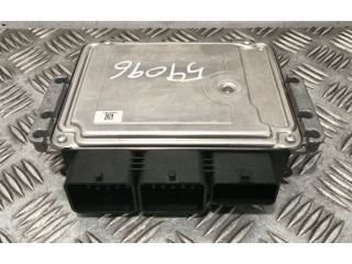 Блок управления двигателя ET7112A650, 0281032086   Ford Tourneo