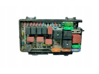   Pojistková skříňka 51736451   Fiat Punto (199) 2012