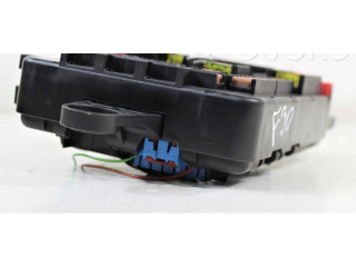 Pojistková skříňka 9228158 BMW M5 1994