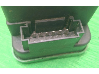 Блок управления центрального замка    3A0962257   Volkswagen PASSAT B4