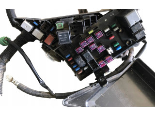 Блок предохранителей  MB100200B   Subaru Forester SJ    