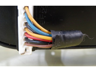 Поршень Экран/ дисплей / маленький экран  945101D100, 945101D200  KIA Carens II  