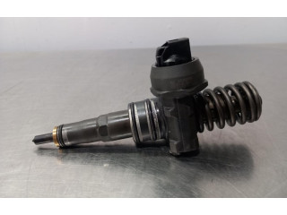 Форсунка 038130073BQ Audi A3 S3 8P