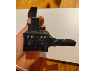 Ручка стеклоочистителей 1K0953519, 01203504 Volkswagen Golf Plus 2005 - 2013 года