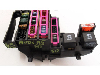 Pojistková skříňka 8K1937503 Audi A5 Sportback 8TA 2010