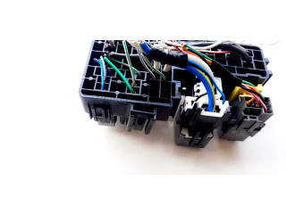 Блок предохранителей  LB800100B, 1567002960   Subaru Forester SH    