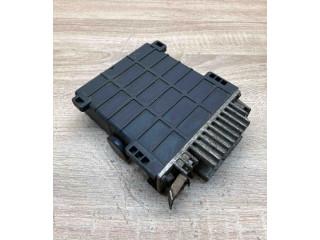 Turbodmychadlo Блок управления двигателем ECU 0125454532, 0281001138 Mrcedes-Benz E W124