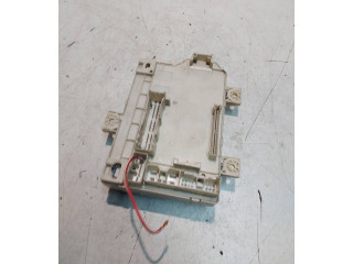 Блок предохранителей 1571H0A Mitsubishi Colt