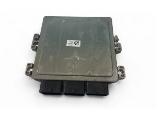 Блок управления двигателем Блок управления 31372489, S180134102D   Volvo V70