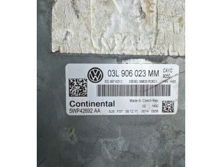 Блок управления двигателя 03L906023MM, 03L907425C Volkswagen Caddy