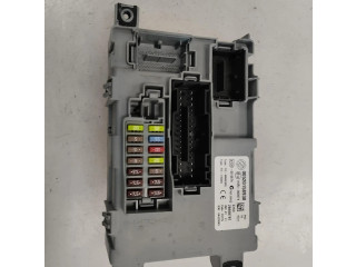 Блок предохранителей 00520158930, 2016   Opel Combo D    