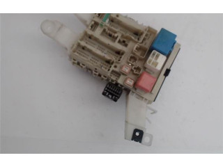 Pojistková skříňka 827300f051c Toyota Verso 2013