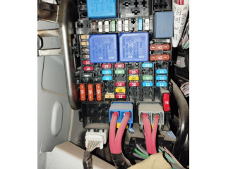 Pojistková skříňka 243800453R Renault Espace (RFC) 2017