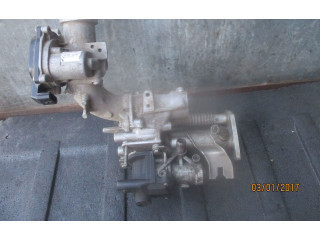 Дроссельная заслонка 8200614985   Dacia Duster