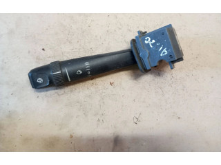 Ручка стеклоочистителей 8691695 Volvo V70