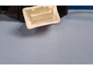 Vstřikovač    Nissan Navara D22    YD25DDTI 