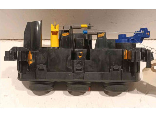 Блок управления климат-контролем 275008834R   Dacia Jogger