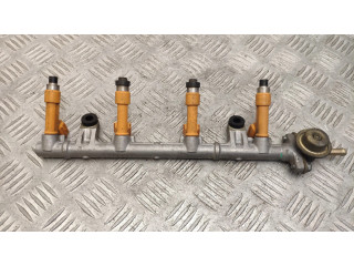 Vstřikovací lišta Daihatsu Sirion pro benzínový motor 1.3