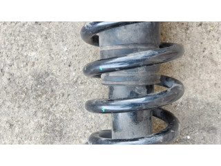 Передний амортизатор с пружиной