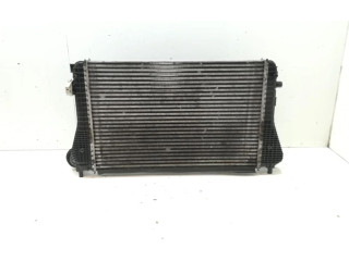 Интеркулер 1K0145803A Volkswagen Touran I