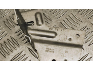 Другая деталь салона