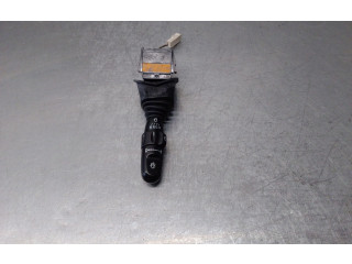 Ручка стеклоочистителей 96279224 Chevrolet Tacuma