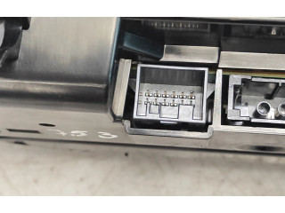 Přístrojová deska BMW X1 F48 F49 2016 9295446, 10327449