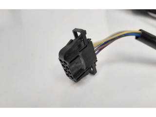 Зеркало электрическое        Skoda Fabia Mk3 (NJ)  2015 - 2021 года   