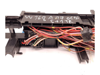 Блок предохранителей A1685450240, 1685450240   Mercedes-Benz A W168    