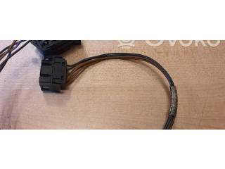 Ручка стеклоочистителей 8360915   BMW Z3 E36