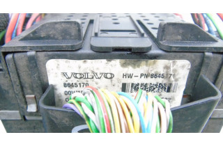 Блок предохранителей 8645170, 8645170 Volvo S80