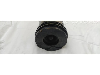 Поршень с шатуном Jeep Cherokee III KJ для дизельного двигателя 2.8