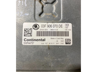 Блок управления двигателя 03F907309N, 03F906070DE Skoda Yeti (5L)