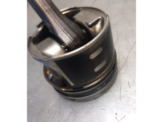 Поршень с шатуном BH02 BH02 Peugeot Partner