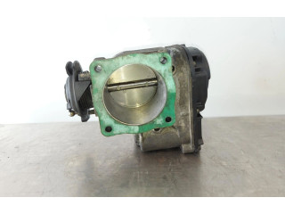 Дроссельная заслонка 058133063M   Audi A4 S4 B5 8D