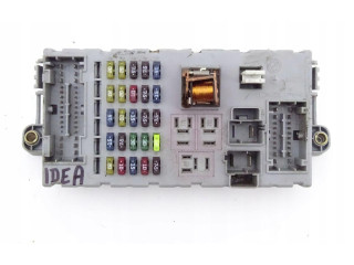 Блок предохранителей  51732919   Fiat Idea    