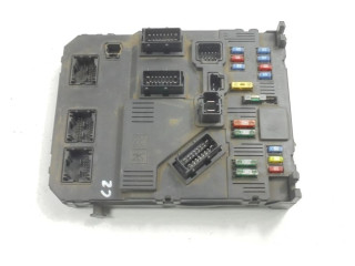   Pojistková skříňka 9653667480   Alpine C2 2005