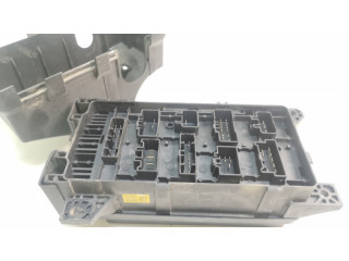 Pojistková skříňka 0K53H66760 KIA Carnival 2004