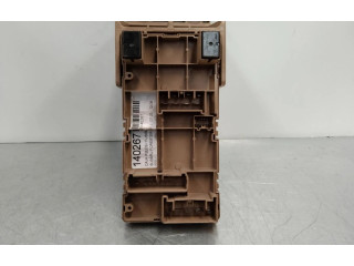 Блок предохранителей 82201FG010, 82201FG010   Subaru Forester SG    