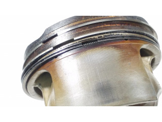 Píst 7565233 BMW 7 F01 F02 F03 F04 pro benzínový motor 4.4