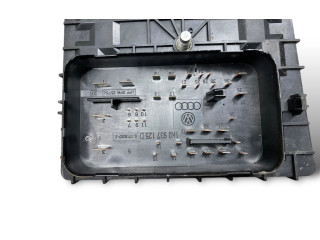 Блок предохранителей 1K0937118, 1104317029 Skoda Yeti (5L)